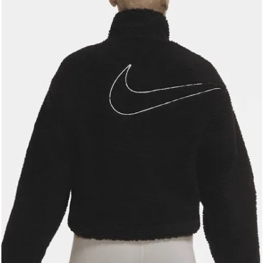 Nike swoosh woman for fur